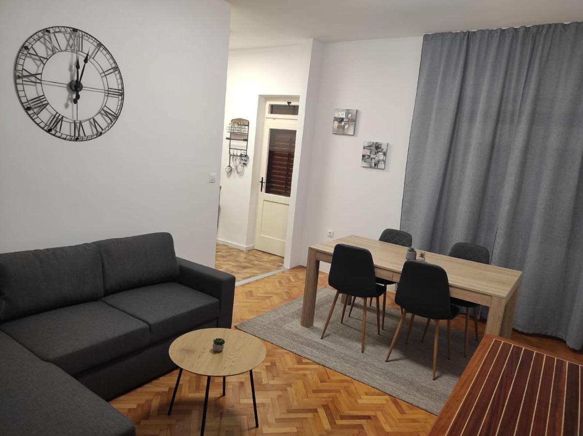 Apartment Ivano Vodice Kültér fotó