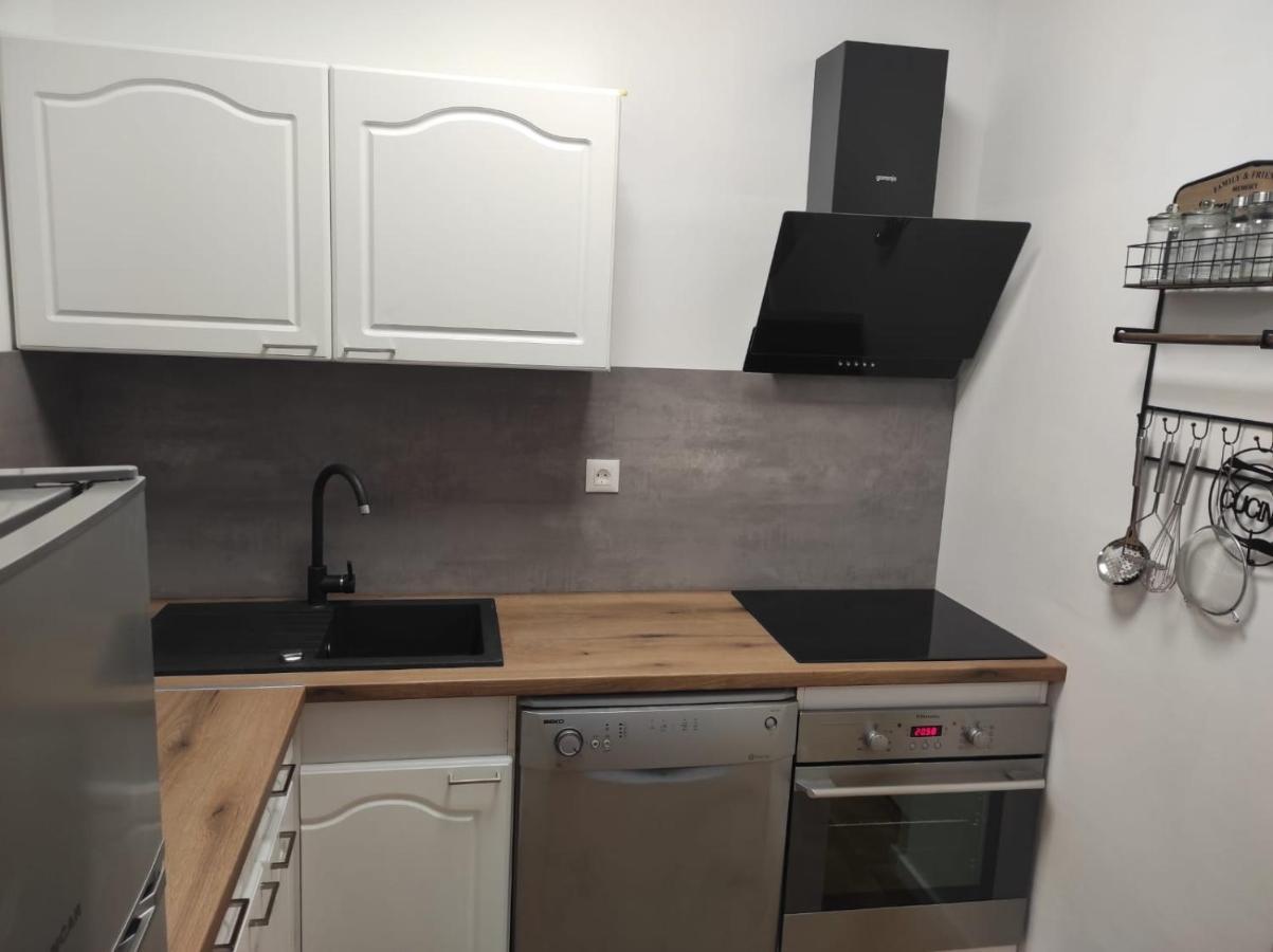 Apartment Ivano Vodice Kültér fotó
