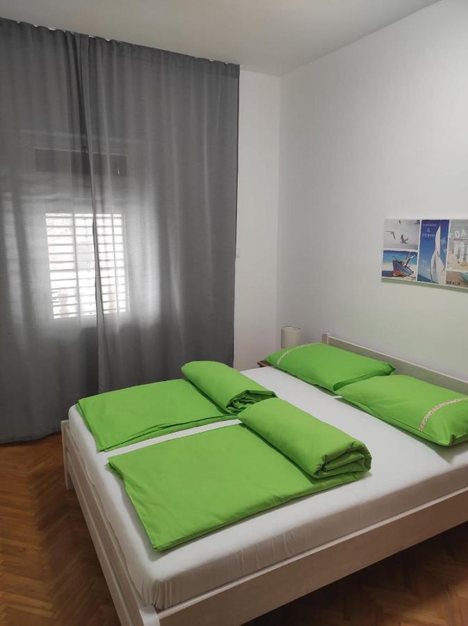 Apartment Ivano Vodice Kültér fotó