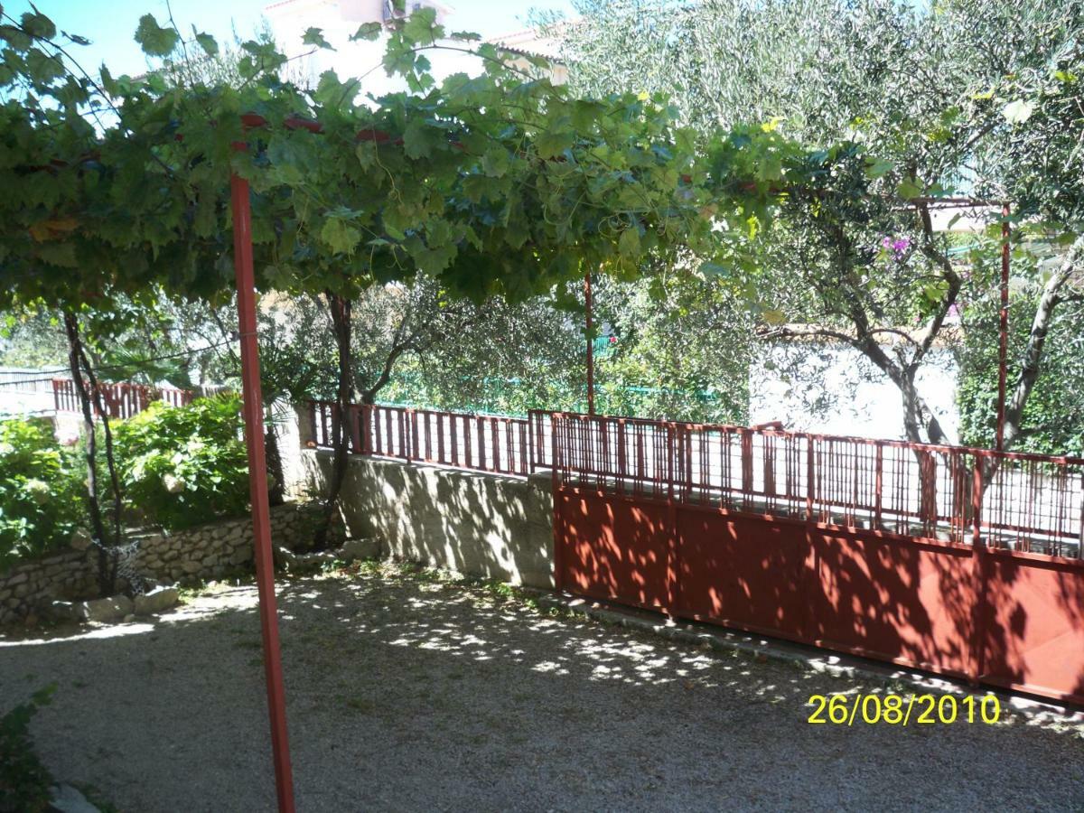 Apartment Ivano Vodice Kültér fotó